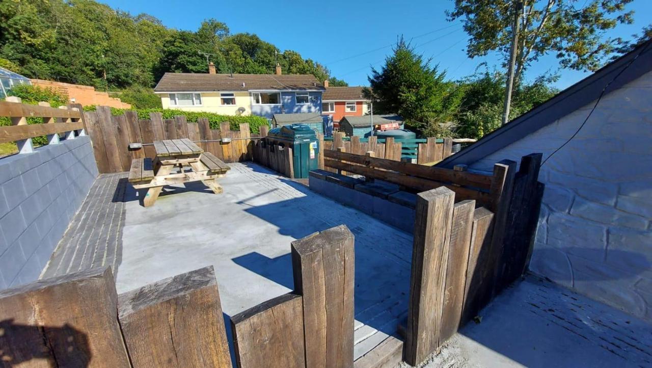 No 1 Dolheulog Aberaeron Sa46 0Ep Villa Exterior photo